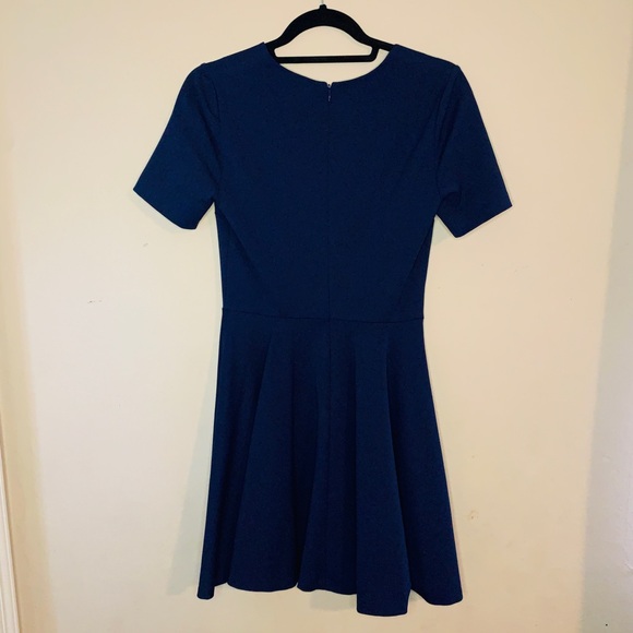 Diane Von Furstenberg Navy Blue V Neck Dress - Picture 3 of 8